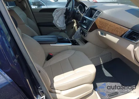 2015 Mercedes-Benz Ml 350 4Matic z USA, uszkodzony, nr VIN 4JGDA5HB4FA576366